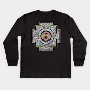 Golden Sri Yantra  / Sri Chakra in pastel lotus Kids Long Sleeve T-Shirt